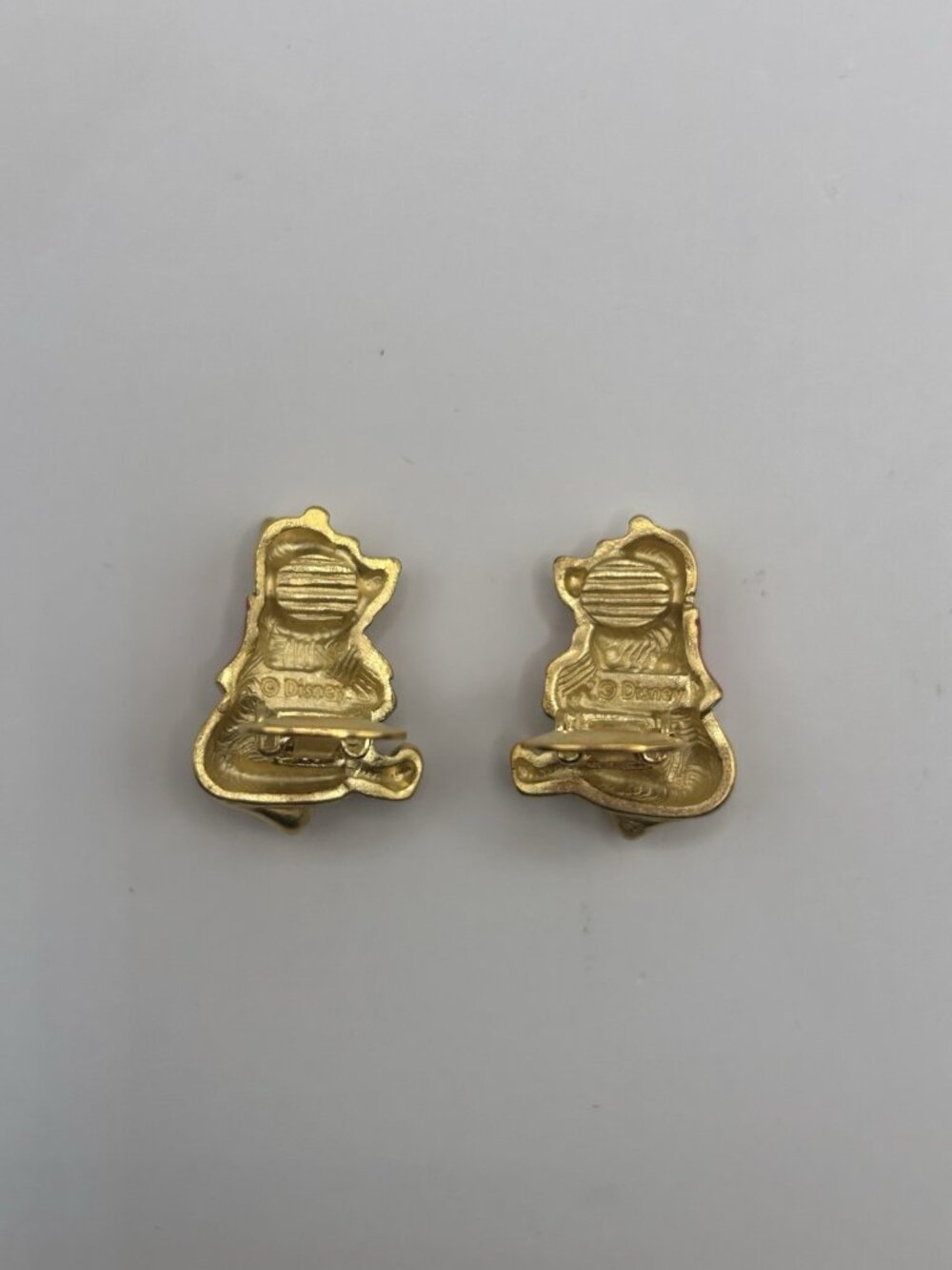 Winnie The Pooh Honey Pot Earrings Enamel Gold Tone Clip On RJ Design Disney - Picture 5 of 6